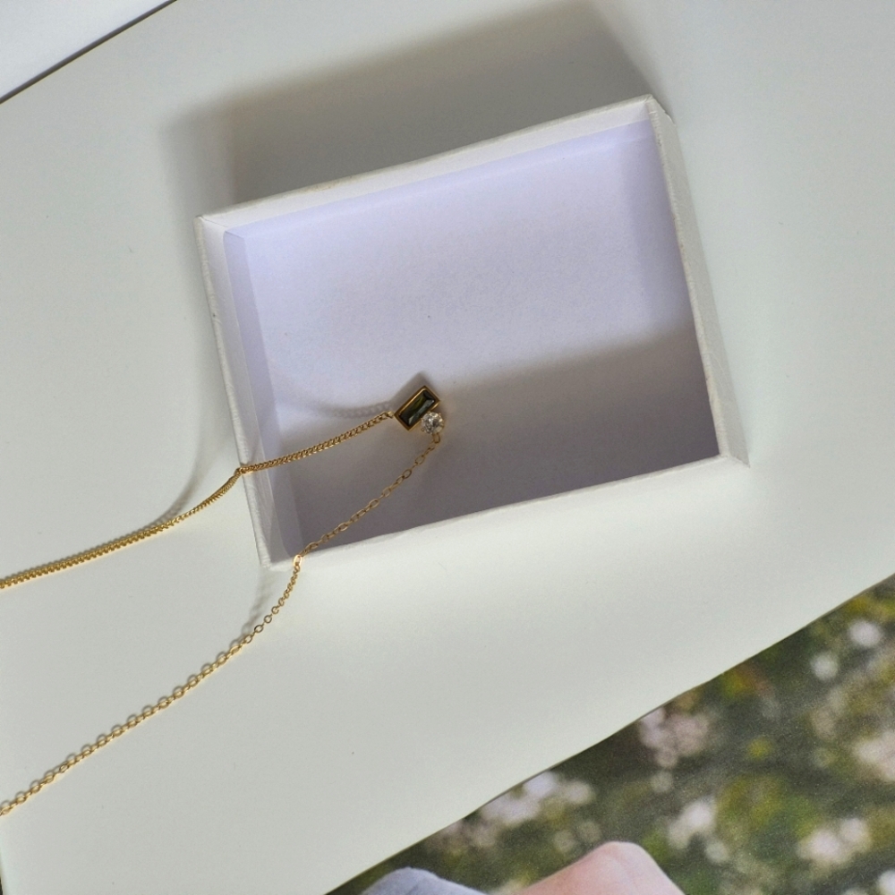 Elegant  18Kt GP Necklace
